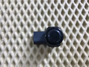 Датчик парковки Porsche Cayenne 2003-2010 Porsche Cayman (987) 2005-2012 Seat Altea 2004-2015 Seat Leon (1P1) 2005-2013 Seat Toledo III 2004-2009 Skoda Fabia 1999-2007 Skoda Octavia 1997-2000 Skoda Octavia (A4 1U-) 2000-2011 VW Golf IV/Bora 1997-2005 VW Golf IV/Bora 1997-2005 VW Golf Plus 2005-2014 VW Golf V 2003-2009 VW Jetta 2005-2011 VW Phaeton 2002-2016 VW Touareg 2002-2010 VW Touran 2003-2010 (3D0919275D) — фото 1