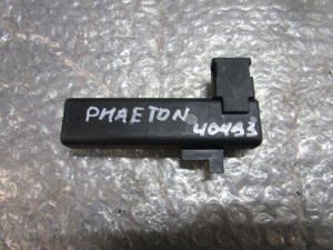Антенна Porsche Cayenne 2003-2010,A8 [4E] 2003-2010,Phaeton 2002-2016,Touareg 2002-2010 (СИСТЕМЫ САНКЦ ДОПУСКА И ПУСКА ДВИГАТЕЛЯ 3D0909141E) — фото 1