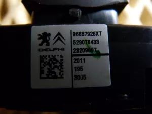 Кнопка стеклоподъемника Citroen C4 II 2011> (ЗАДНЕГО 6490JZ) — фото 4