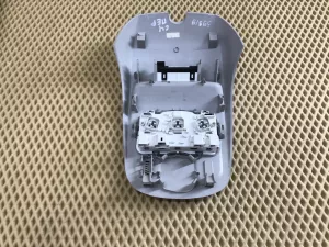 Плафон салонный Citroen C4 II 2011>,C4 Picasso 2014> (ПЕРЕДНИЙ 9671645977) — фото 7