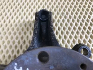 Кулак поворотный передний правый Citroen C4 2005-2011,307 2001-2008,308 I 2007-2015,C4 Picasso 2006-2014,C4 Grand Picasso 2006-2014,Partner Tepee(B9) 2008-2018,3008 2010-2016,Berlingo (NEW) (B9) 2008>,C4 II 2011>,DS4 2011-2015,5008 2009-2016 (364796) — фото 6
