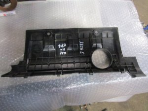 Накладка декоративная Peugeot 308 I 2007-2015,C4 2005-2011,207 2006-2013,C4 Grand Picasso 2006-2014,Partner Tepee(B9) 2008-2018,3008 2010-2016,Berlingo (NEW) (B9) 2008>,C4 II 2011>,DS4 2011-2015,DS3 2009-2015,C3 2009-2016 (НА ДВИГАТЕЛЬ V758590680) — фото 2
