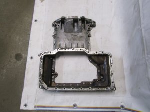 Поддон масляный двигателя Audi A8 [4E] 2003-2010,Phaeton 2002-2016 (ВЕРХНЯЯ ЧАСТЬ 077103603AE) — фото 1