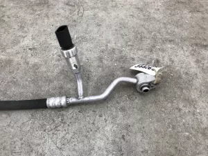 Трубка кондиционера VW Touareg 2002-2010,Cayenne 2003-2010 (7L0820741D) — фото 2