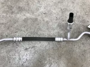 Трубка кондиционера VW Touareg 2002-2010,Cayenne 2003-2010 (7L0820741D) — фото 4