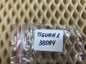 Датчик парковки Seat Alhambra 2010-2020 Seat Exeo 2009-2013 Skoda Fabia 2007-2015 Skoda Octavia (A5 1Z-) 2004-2013 Skoda Rapid 2013-2020 Skoda Superb 2008-2015 Skoda Yeti 2009-2018 VW Amarok 2010> VW Caddy III 2004-2015 VW Golf Plus 2005-2014 VW Golf VI 2009-2013 VW Golf VII 2012-2020 VW Jetta 2011-2018 VW Passat [B6] 2005-2010 VW Passat [B7] 2011-2015 VW Passat CC 2008-2017 VW Polo (HB) 2009-2017 VW Polo (Sed RUS) 2011-2020 VW Sharan 2010-2022 VW Tiguan 2007-2011 VW Tiguan 2011-2016 VW Touareg 2010-2018 VW Touran 2010-2016 VW Transporter T5 2003-2015 (5KD919275) — фото 5