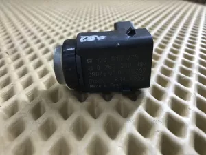 Датчик парковки Porsche Cayenne 2003-2010 Porsche Cayman (987) 2005-2012 Seat Altea 2004-2015 Seat Leon (1P1) 2005-2013 Seat Toledo III 2004-2009 Skoda Fabia 1999-2007 Skoda Octavia 1997-2000 Skoda Octavia (A4 1U-) 2000-2011 VW Golf IV/Bora 1997-2005 VW Golf IV/Bora 1997-2005 VW Golf Plus 2005-2014 VW Golf V 2003-2009 VW Jetta 2005-2011 VW Phaeton 2002-2016 VW Touareg 2002-2010 VW Touran 2003-2010 (1U0919275) — фото 4