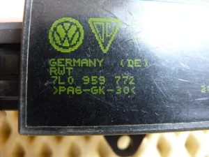 Реле Audi A3 [8PA] Sportback 2004-2013;Golf Plus 2005-2014;Golf V 2003-2009;Jetta 2006-2011;Phaeton 2002-2016;Touareg 2002-2010;Touran 2003-2010 (7L0959772 ОБОГРЕВА СИДЕНИЙ) — фото 3