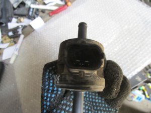 Клапан электромагнитный Kia RIO 2005-2011,Elantra 2006-2011,Ceed 2007-2012,Verna/Accent III 2006-2010,Equus 2009-2016 (ДАВЛЕНИЯ ВПРЫСКА 2891026900) — фото 3