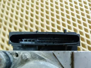 Блок ABS (насос) Hyundai Elantra 2006-2011,i30 2007-2012 (589202H500) — фото 4