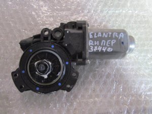 Моторчик стеклоподъемника передний правый Hyundai Elantra 2006-2011 (824602H000) — фото 1