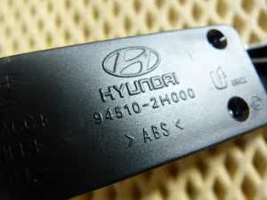 Часы Hyundai Elantra 2006-2011 (945102H000) — фото 9