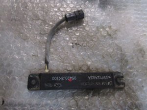 Антенна Hyundai ix55 2007-2013 (БЕСКЛЮЧЕВОГО ДОСТУПА 954203K100) — фото 1