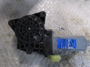 Моторчик стеклоподъемника задний левый Hyundai ix55 2007-2013 (834503J000) — фото 2
