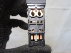 Кнопка открывания багажника Hyundai ix55 2007-2013 (ВКЛ. ВЫКЛ. ПОДЪЕМА ДВЕРИ БАГАЖНИКА 967403J120OR) — фото 3
