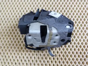 Замок двери задней правой Ford Focus III 2011-2019,Kuga 2012> (4 КОНТАКТА BM5AA26412AF) — фото 3