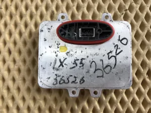 Блок ксеноновой лампы Hyundai Elantra 2011-2016 Hyundai Equus 2009-2016 Hyundai Genesis (BH) 2008-2014 Hyundai Grandeur IV (TG) 2005-2011 Hyundai Grandeur V (HG) 2011-2016 Hyundai i30 2012-2017 Hyundai ix55 2007-2013 Hyundai Santa Fe (CM) 2006-2012 Hyundai Sonata VI 2010-2014 Kia Mohave 2009-2024 Kia Optima III 2010-2015 Kia Sorento II (XM) 2009-2020 Kia Sportage 2010-2015 (921903L000) — фото 2