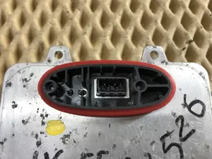 Блок ксеноновой лампы Hyundai Elantra 2011-2016 Hyundai Equus 2009-2016 Hyundai Genesis (BH) 2008-2014 Hyundai Grandeur IV (TG) 2005-2011 Hyundai Grandeur V (HG) 2011-2016 Hyundai i30 2012-2017 Hyundai ix55 2007-2013 Hyundai Santa Fe (CM) 2006-2012 Hyundai Sonata VI 2010-2014 Kia Mohave 2009-2024 Kia Optima III 2010-2015 Kia Sorento II (XM) 2009-2020 Kia Sportage 2010-2015 (921903L000) — фото 3