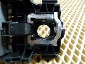 Ручка двери наружная VW Polo (Sed RUS) 2011>,New Beetle 1998-2010,Ibiza V 2008-2017,Fabia 2007-2015,Tiguan 2007-2011,Yeti 2009>,Tiguan 2011-2016,Jetta 2011>,New Beetle 2012>,Rapid 2013> (5N0837205M) — фото 11