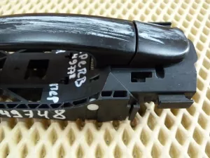 Ручка двери наружная VW Polo (Sed RUS) 2011>,New Beetle 1998-2010,Ibiza V 2008-2017,Fabia 2007-2015,Tiguan 2007-2011,Yeti 2009>,Tiguan 2011-2016,Jetta 2011>,New Beetle 2012>,Rapid 2013> (5N0837205M) — фото 4