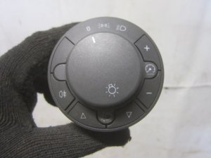Кнопка света фар Opel Corsa D 2006-2015 (ИНДЕКС EA 13249396 13249507 6240467) — фото 1
