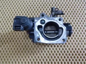 Заслонка дроссельная механическая Hyundai ix35/Tucson 2010-2015,Accent II (+ТАГАЗ) 2000-2012,Soul 2009-2014,Sportage 2010-2015,RIO 2011-2017,i40 2011>,Veloster 2011-2017,Ceed 2012>,Tucson 2015> (3510026600) — фото 3