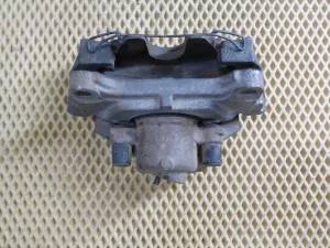 Суппорт тормозной передний левый VW Tiguan 2011-2016,Tiguan 2007-2011,Passat [B7] 2011-2015,Q3 2012> (1K0615123E) — фото 9
