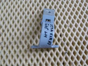 Петля двери багажника Seat Toledo IV 2013-2019;Octavia (A7) 2013-2020;Rapid 2013-2020;Superb 2015> (ЛЕВАЯ 5E0827301A) — фото 3