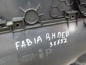 Обшивка двери передней правой Skoda Fabia 2007-2015 (ЭЛЕКТРИКА 5J0867012E) — фото 29