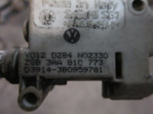 Активатор замка крышки бензобака VW Passat [B7] 2011-2015 (БЕЗ ТЯГИ 3AA810773) — фото 5