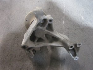 Кулак поворотный задний левый VW Passat [B6] 2005-2010,Tiguan 2007-2011,TT(8J) 2006-2015,Passat CC 2008-2017,EOS 2006-2015,Scirocco 2008-2017,Yeti 2009>,Passat [B7] 2011-2015,Tiguan 2011-2016,Q3 2012>,Sharan 2010>,Alhambra 2010> (ПЕРЕДНИЙ ПРИВОД 3C0505435F) — фото 1
