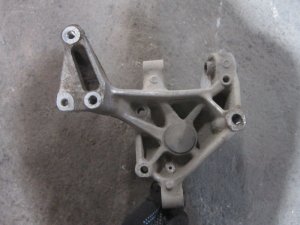Кулак поворотный задний левый VW Passat [B6] 2005-2010,Tiguan 2007-2011,TT(8J) 2006-2015,Passat CC 2008-2017,EOS 2006-2015,Scirocco 2008-2017,Yeti 2009>,Passat [B7] 2011-2015,Tiguan 2011-2016,Q3 2012>,Sharan 2010>,Alhambra 2010> (ПЕРЕДНИЙ ПРИВОД 3C0505435F) — фото 3