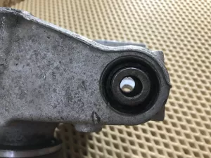 Кулак поворотный задний левый VW Passat [B6] 2005-2010,Tiguan 2007-2011,TT(8J) 2006-2015,Passat CC 2008-2017,EOS 2006-2015,Scirocco 2008-2017,Yeti 2009>,Passat [B7] 2011-2015,Tiguan 2011-2016,Q3 2012>,Sharan 2010>,Alhambra 2010> (ПЕРЕДНИЙ ПРИВОД 3C0505435F) — фото 11