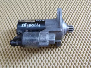 Стартер VW Golf VI 2009-2013,Passat [B6] 2005-2010,Transporter T5 2003-2015,Tiguan 2007-2011,Octavia (A5 1Z-) 2004-2013,Leon (1P1) 2005-2013,Altea 2004-2015,Superb 2008-2015,Passat CC 2008-2017,EOS 2006-2015 (02E911023S) — фото 1