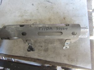 Топливная рампа Nissan Tiida (C11) 2007-2014,Qashqai (J10) 2006-2014,X-Trail (T31) 2007-2014,Qashqai+2 (JJ10) 2008-2014 (17520EE30B) — фото 3