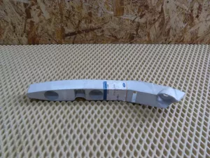 Направляющая переднего бампера Ford Focus II 2005-2008,C-MAX 2003-2010 (4M5117D959AF 4M5117D958AF) — фото 11