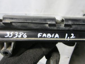 Топливная рампа Seat Cordoba 2002-2008;Ibiza IV 2002-2008;Ibiza V 2008-2017;Fabia 1999-2007;Fabia 2007-2015;Roomster 2006-2015;Polo (HB) 2009-2017;Polo 2001-2009 (03E133320A) — фото 5