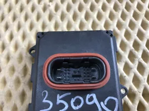 Блок управления светом Audi Q3 (8U) 2012-2018 Skoda Superb (3T) 2008-2015 Skoda Superb (3V) 2015-2023 VW EOS 2006-2015 VW Touareg 2010-2018 (8U0941329 АДАПТИВНЫМ ОСВЕЩЕНИЕМ) — фото 3