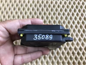 Блок управления светом Audi Q3 (8U) 2012-2018 Skoda Superb (3T) 2008-2015 Skoda Superb (3V) 2015-2023 VW EOS 2006-2015 VW Touareg 2010-2018 (8U0941329 АДАПТИВНЫМ ОСВЕЩЕНИЕМ) — фото 5