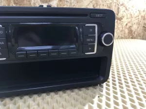 Магнитола VW Golf VI 2009-2013,Tiguan 2007-2011,EOS 2006-2015,Scirocco 2008-2017,Amarok 2010>,Passat [B7] 2011-2015,Jetta 2011> (5K0035156A) — фото 3