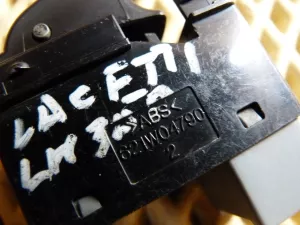 Кнопка стеклоподъемника Chevrolet Lacetti 2003-2013 (96417456) — фото 4