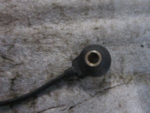 Датчик детонации Suzuki Swift 2011-2017,Splash 2008-2015 (1864073KA0) — фото 2