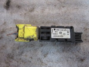 Датчик AIR BAG VW Touareg 2002-2010,Phaeton 2002-2016,Cayenne 2003-2010 (7L0909606A) — фото 1