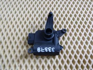 Моторчик заслонки отопителя VW Touareg 2002-2010,Transporter T5 2003-2015,Cayenne 2003-2010 (0132801320) — фото 2