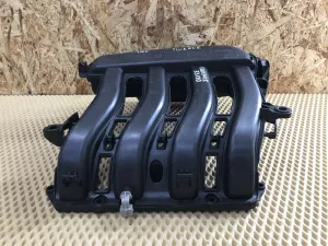 Коллектор впускной Renault Megane III 2009-2016,Megane II 2003-2009,Scenic II 2003-2009,Laguna II 2001-2008,Clio III 2005-2012,Laguna III 2008-2015,Modus 2004-2012,Fluence 2010-2017,Scenic III 2009-2015 (8201002705A 8200647713) — фото 2