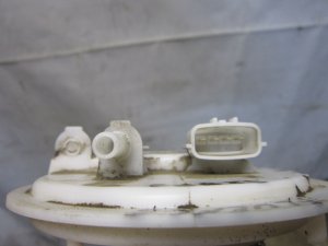 Насос топливный электрический Renault Megane III 2009-2016,Fluence 2010-2017 (172027911R) — фото 4