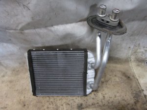 Радиатор отопителя Porsche Cayenne 2003-2010,Q7 [4L] 2005-2015,Touareg 2002-2010 (ПЕРЕДНИЙ 7H1819121) — фото 1