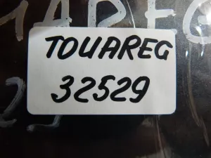 Лючок бензобака VW Touareg 2002-2010 (7L6809905B) — фото 11