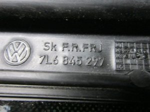 Стекло кузовное глухое левое VW Touareg 2002-2010 (С ХРОМОМ 7L6845297FR) — фото 3