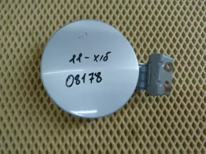 Лючок бензобака Chery Very (A13) 2011-2014, Chery Bonus (A13) 2011-2014 — фото 1